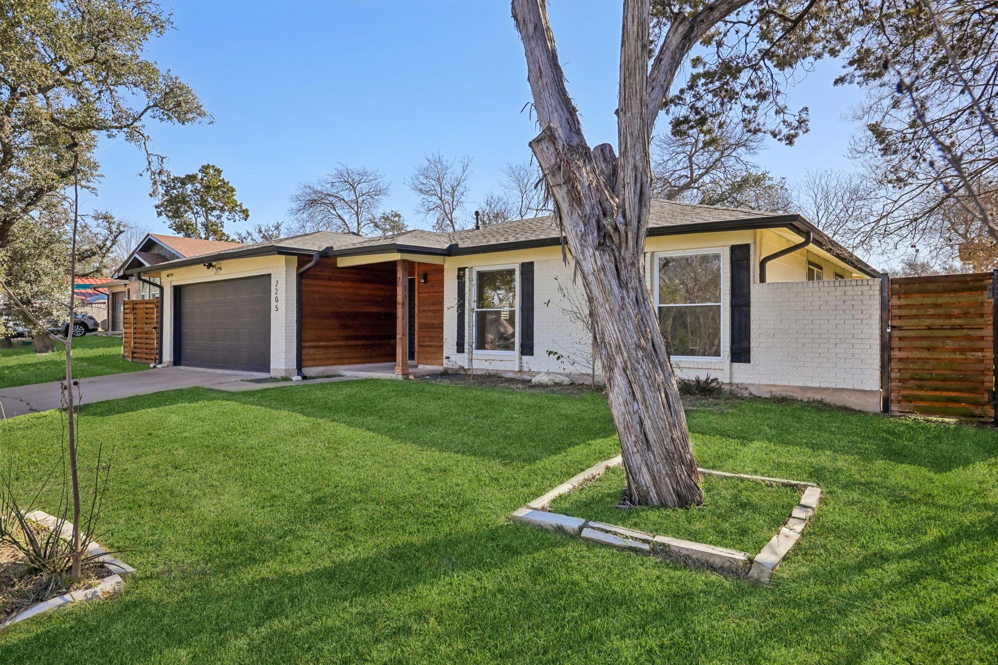 7205 Twisted Oaks Dr, Austin, TX 78745