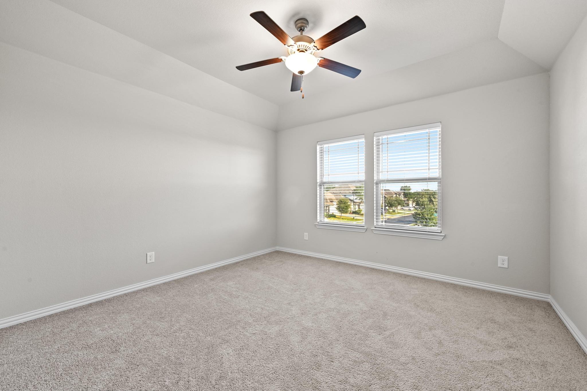 703 Patriot Dr, Buda, TX 78610