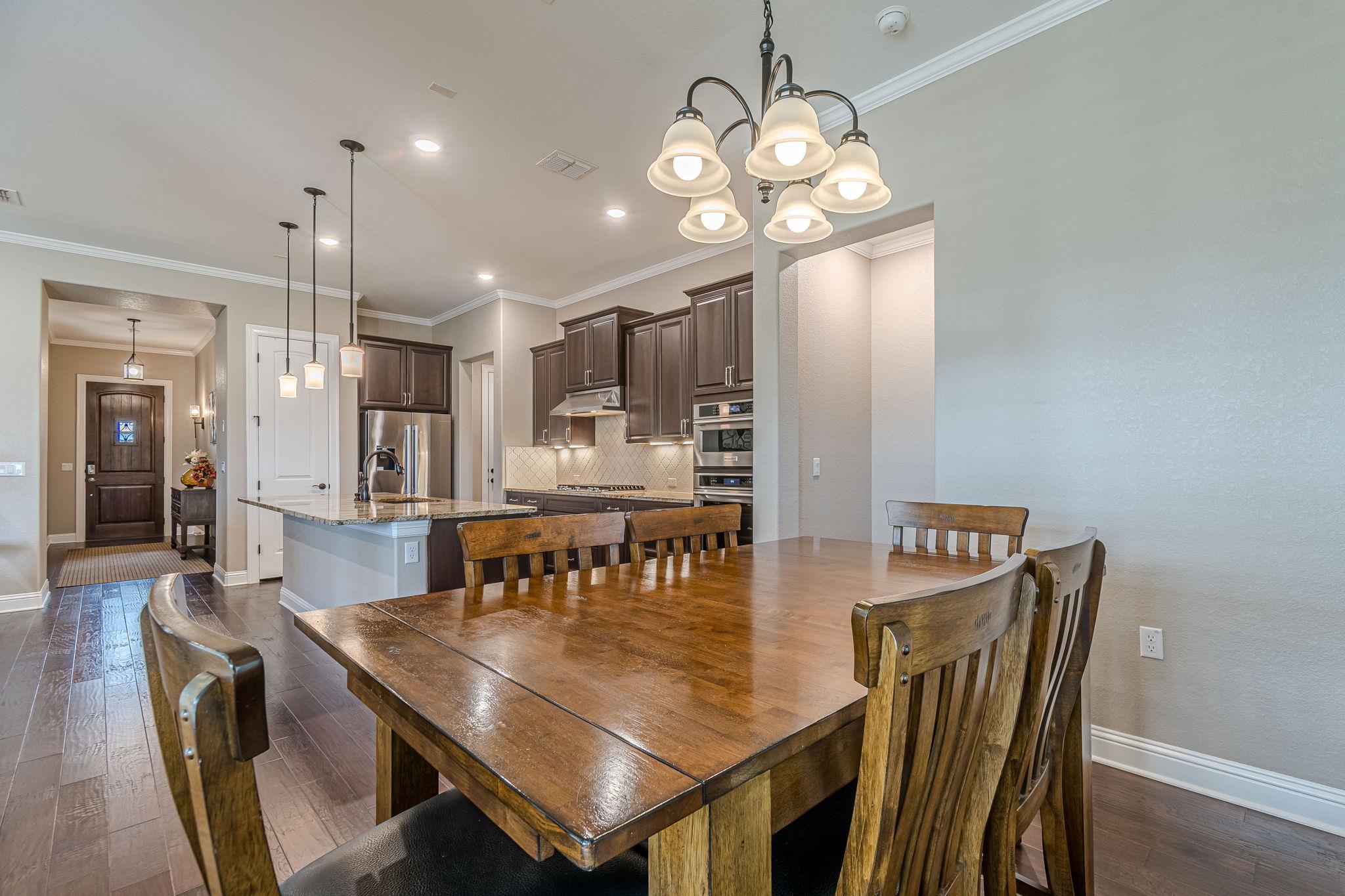 504 Calming Agave Way, San Marcos, TX 78666