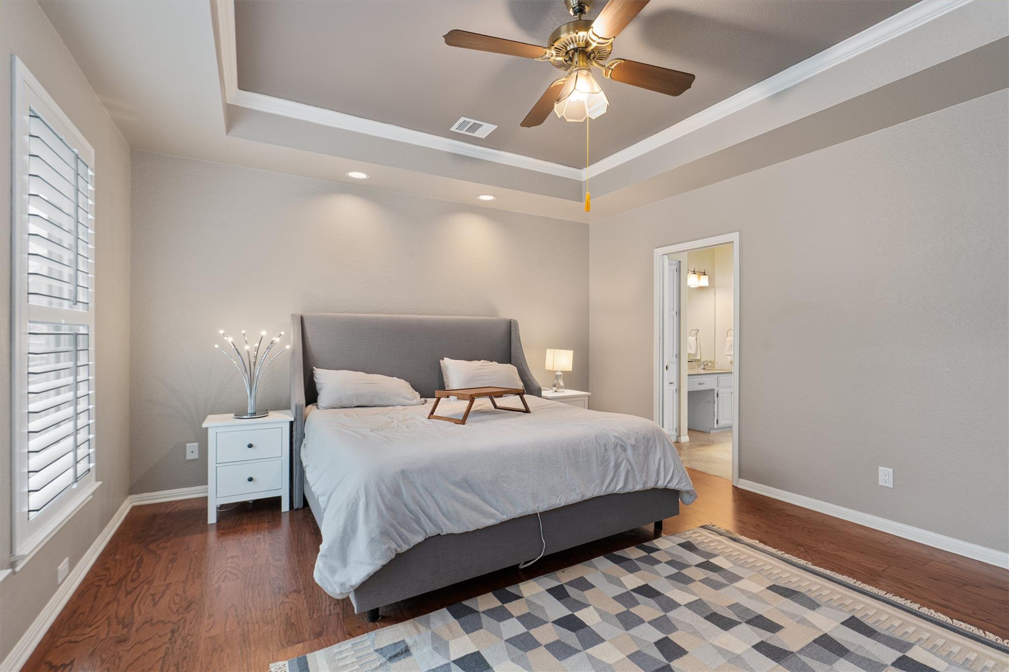 10648 Floral Park Dr, Austin, TX 78759