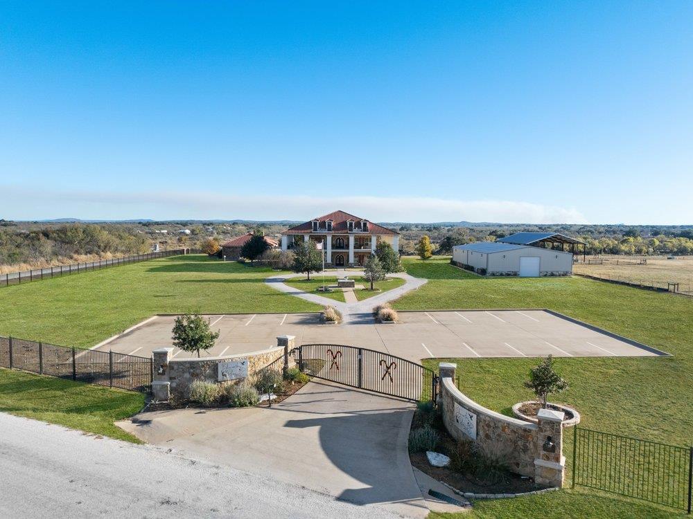 1694 County Road 102, Llano, TX 78643