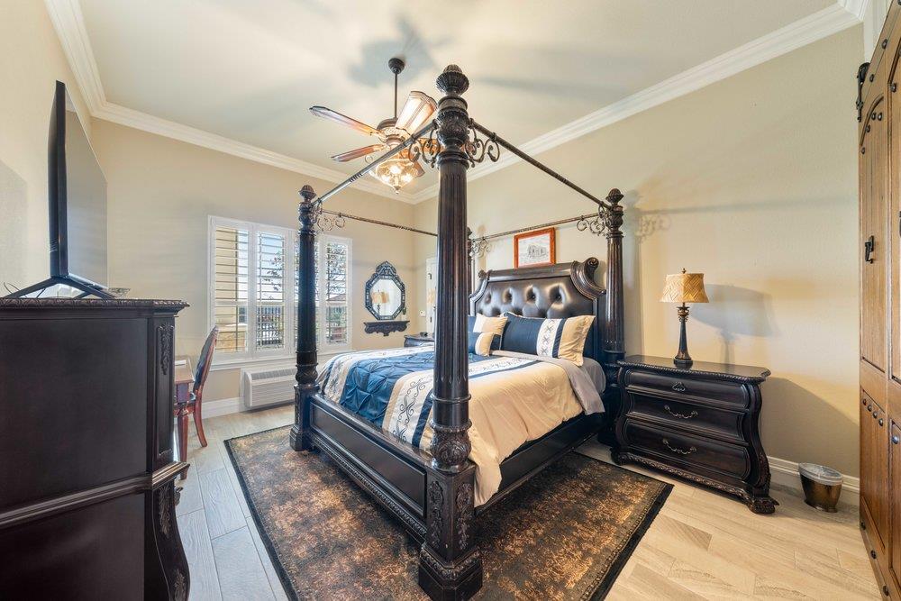 1694 County Road 102, Llano, TX 78643