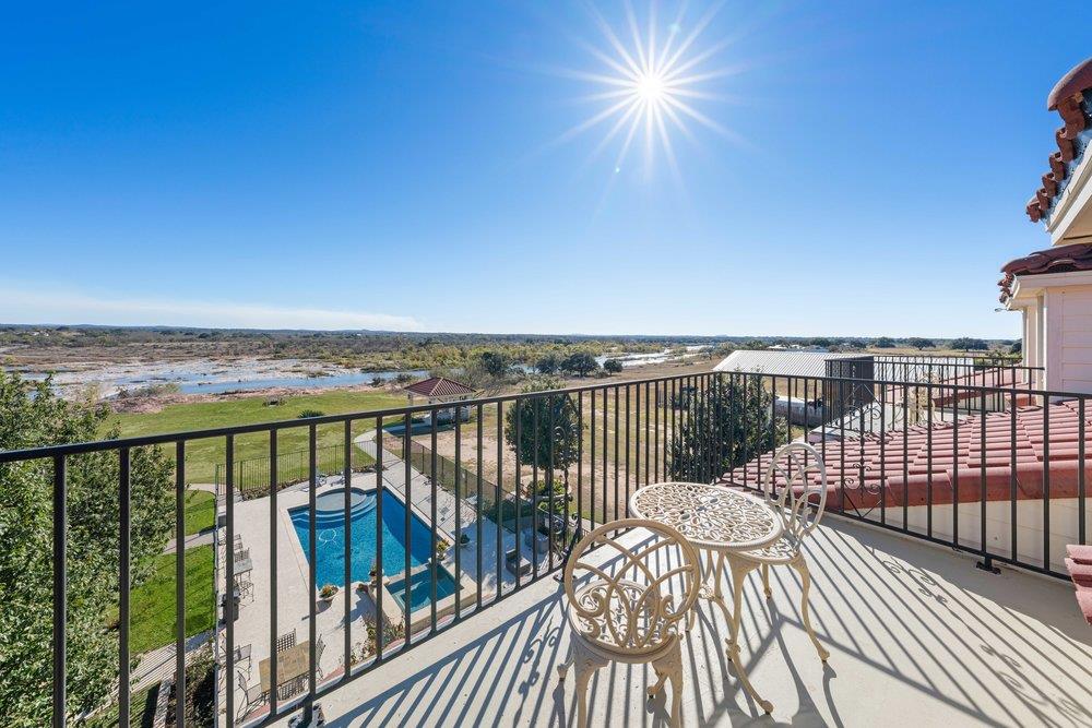 1694 County Road 102, Llano, TX 78643