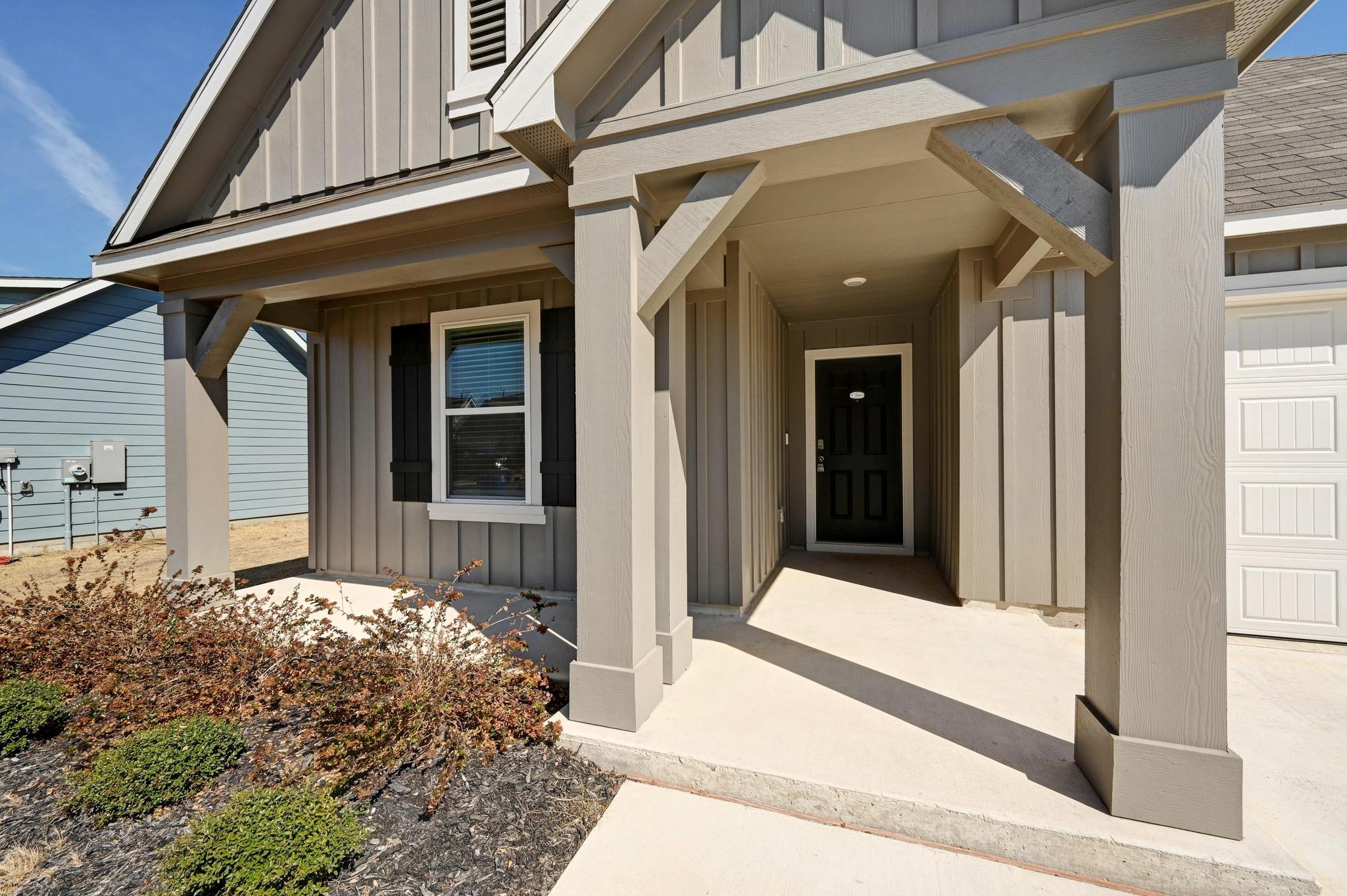 1806 Windsor Blvd, Lockhart, TX 78644