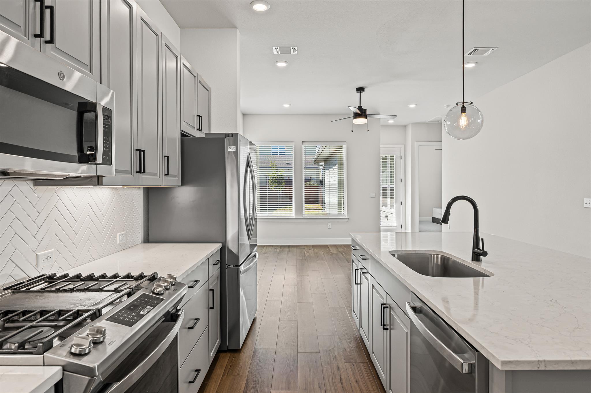 5806 Rangeland Rd, Austin, TX 78747