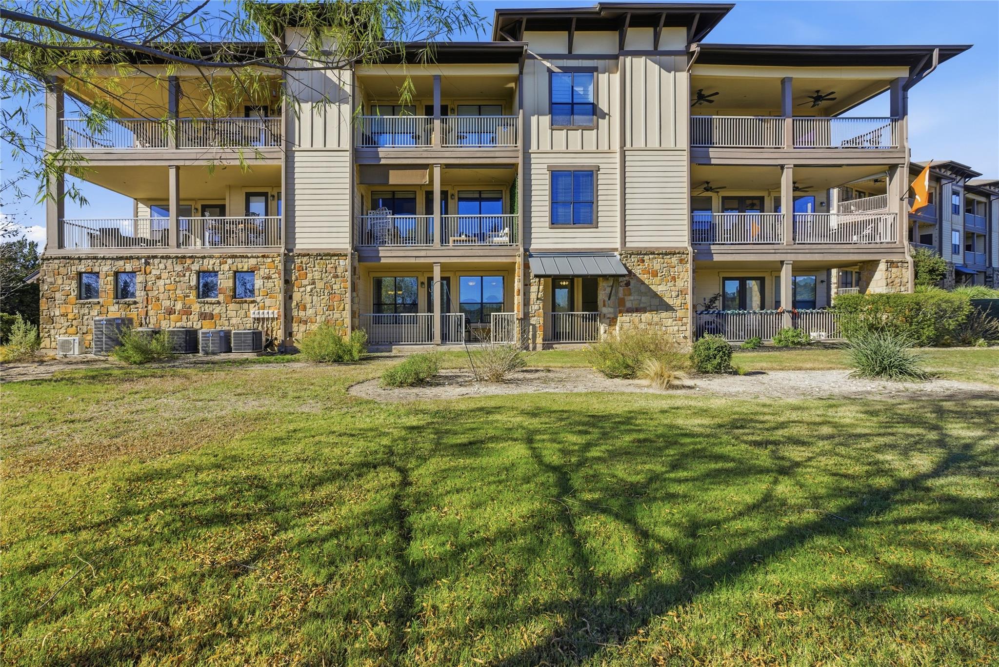 17700 Edgewood Way # 101, Jonestown, TX 78645