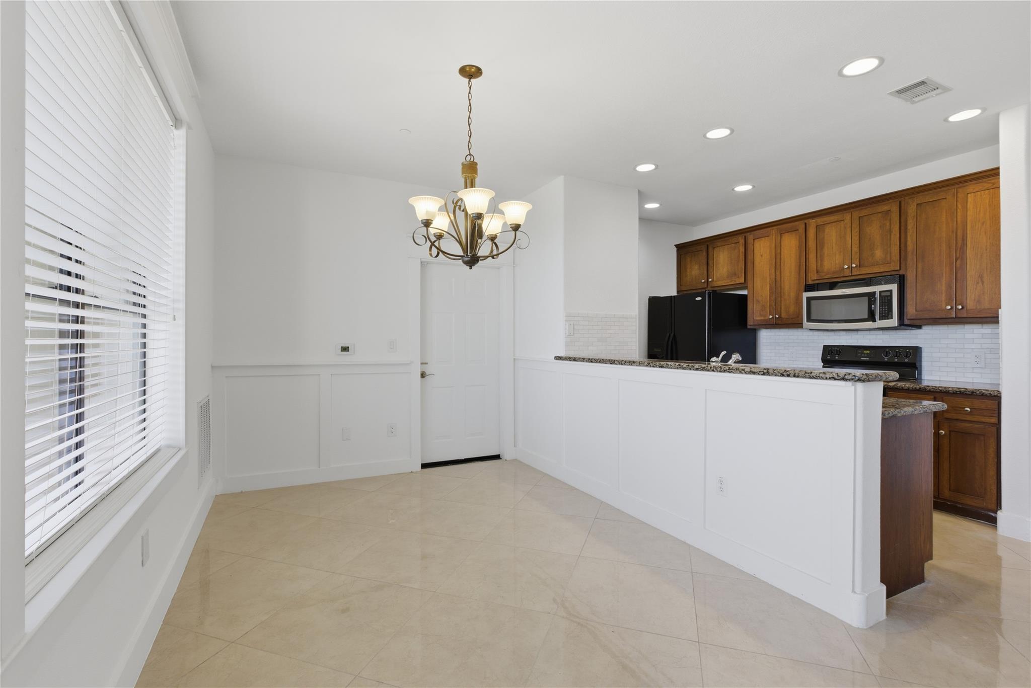 17700 Edgewood Way # 101, Jonestown, TX 78645