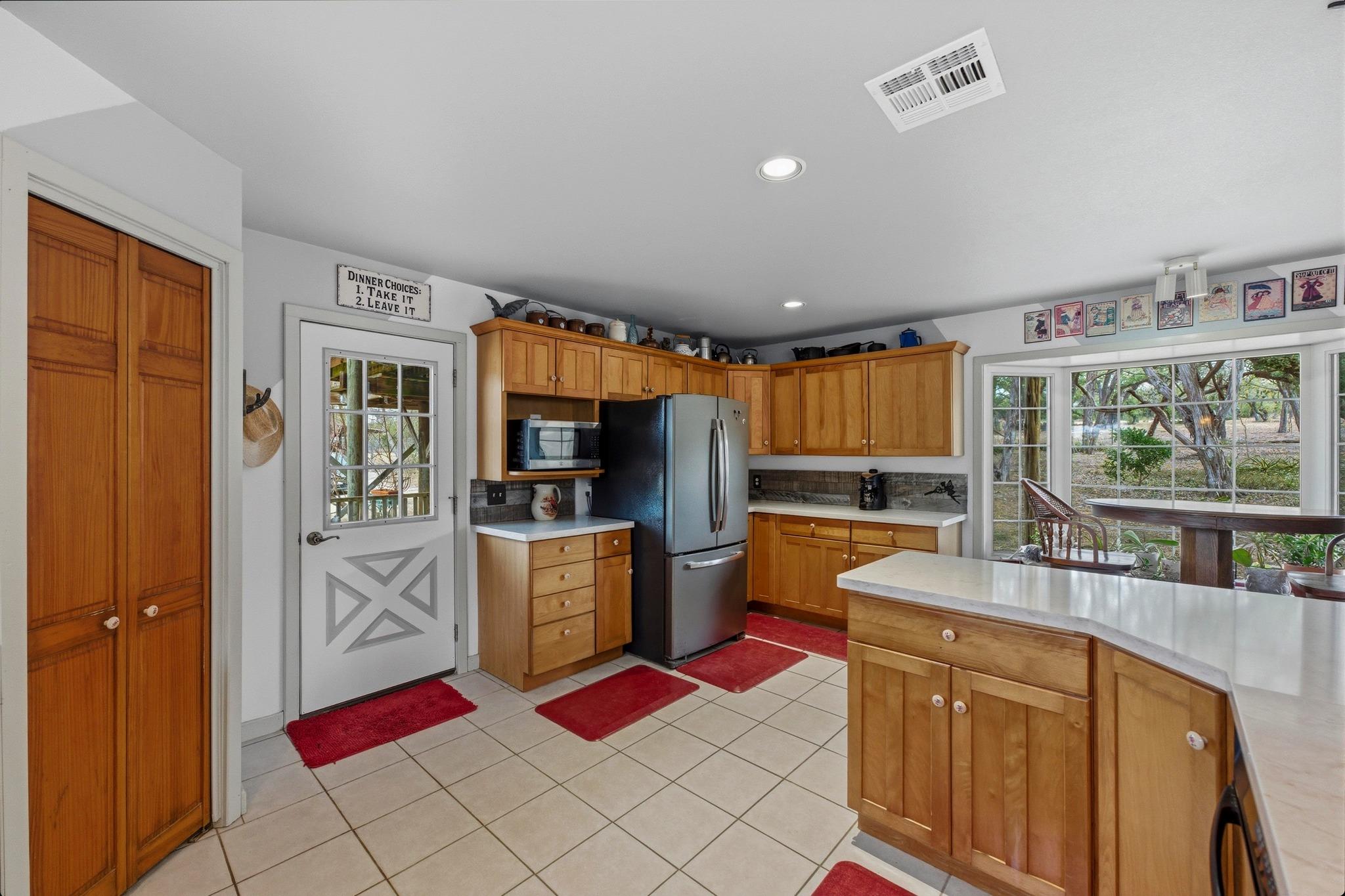 4808 W Fitzhugh Rd, Dripping Springs, TX 78620