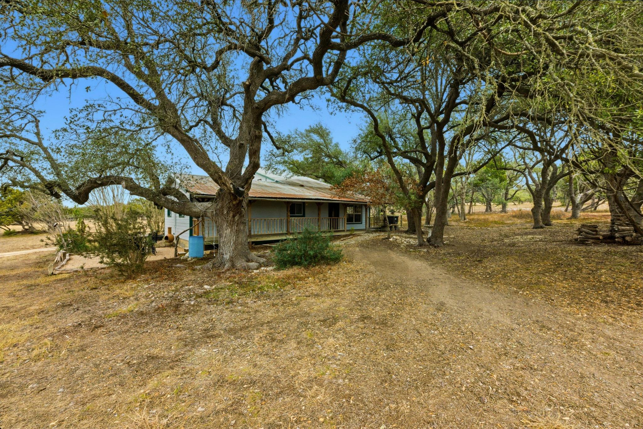 4808 W Fitzhugh Rd, Dripping Springs, TX 78620