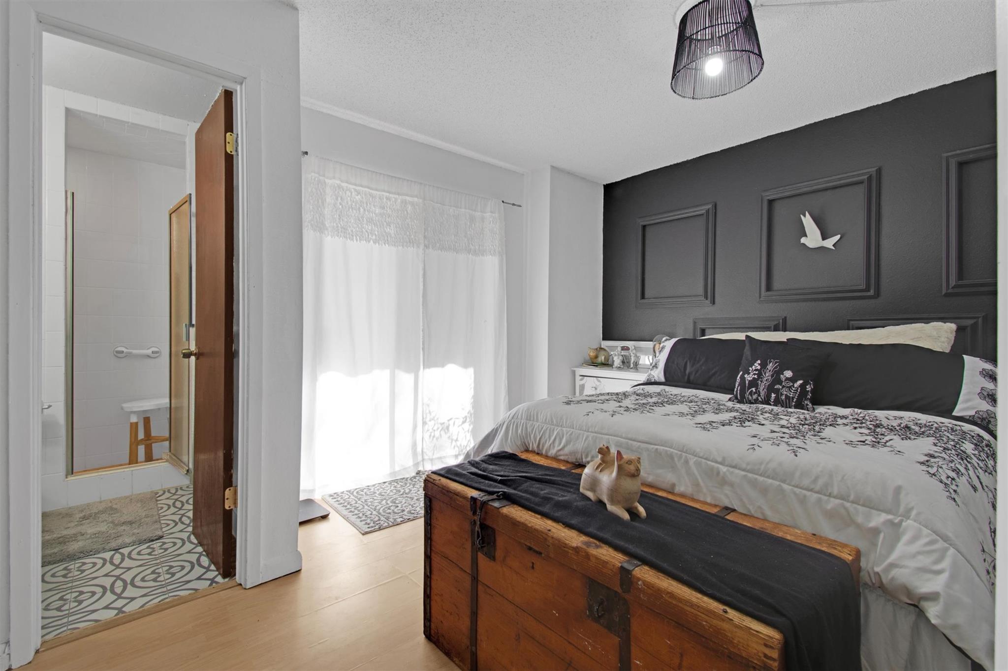 1705 Crossing Pl # A109, Austin, TX 78741