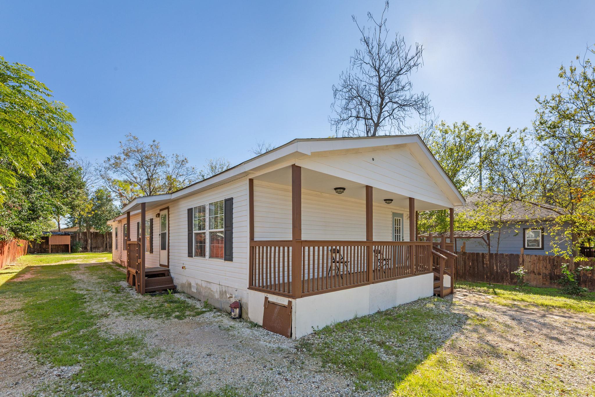 13907 Tophill Cir, Pflugerville, TX 78660