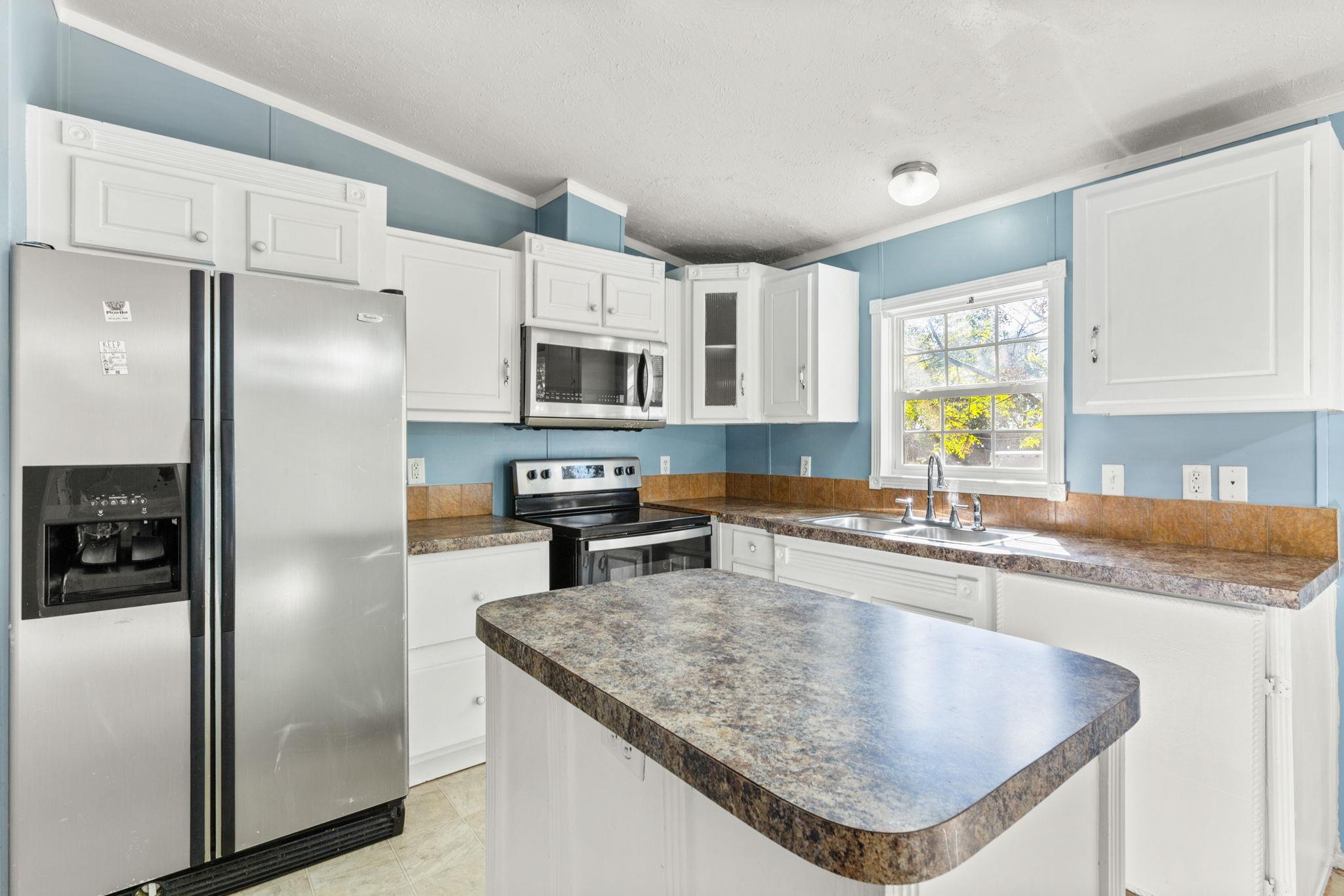 13907 Tophill Cir, Pflugerville, TX 78660