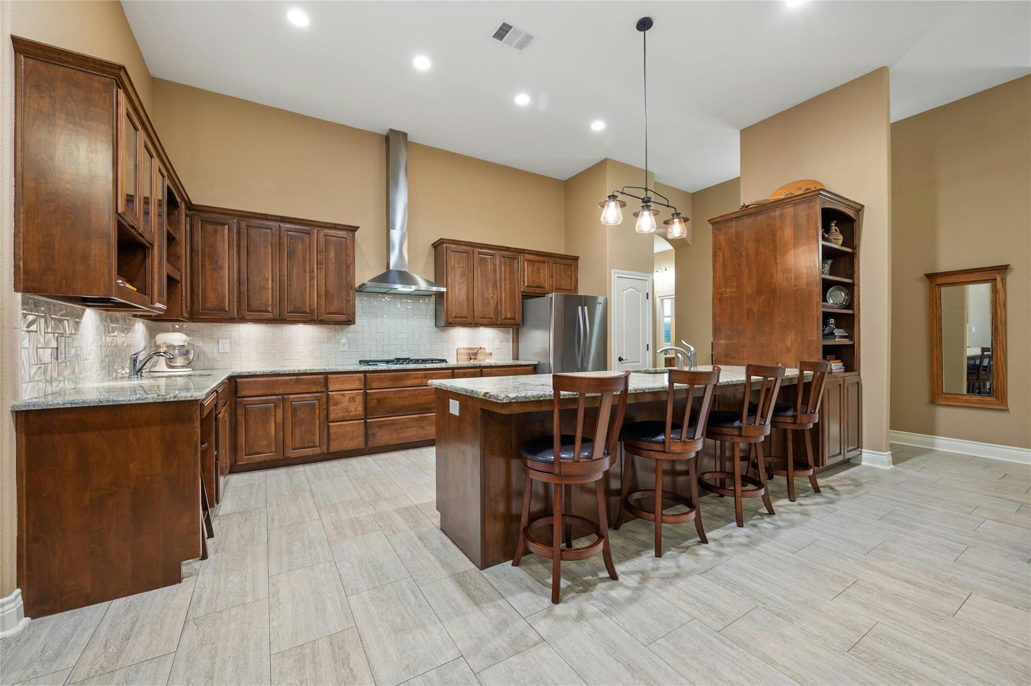 201 Greenridge Ln, Dripping Springs, TX 78620