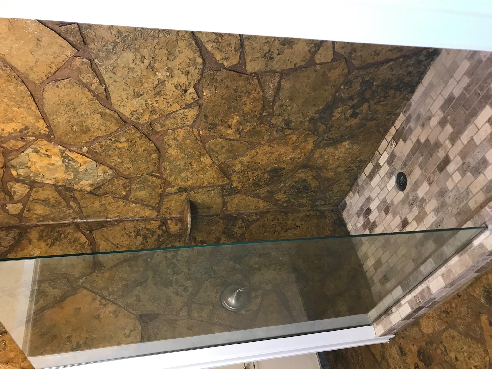 19600 Bee Creek Tavern Rd # B, Spicewood, TX 78669