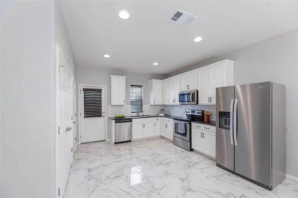 13021 Foreston Dr, Austin, TX 78754