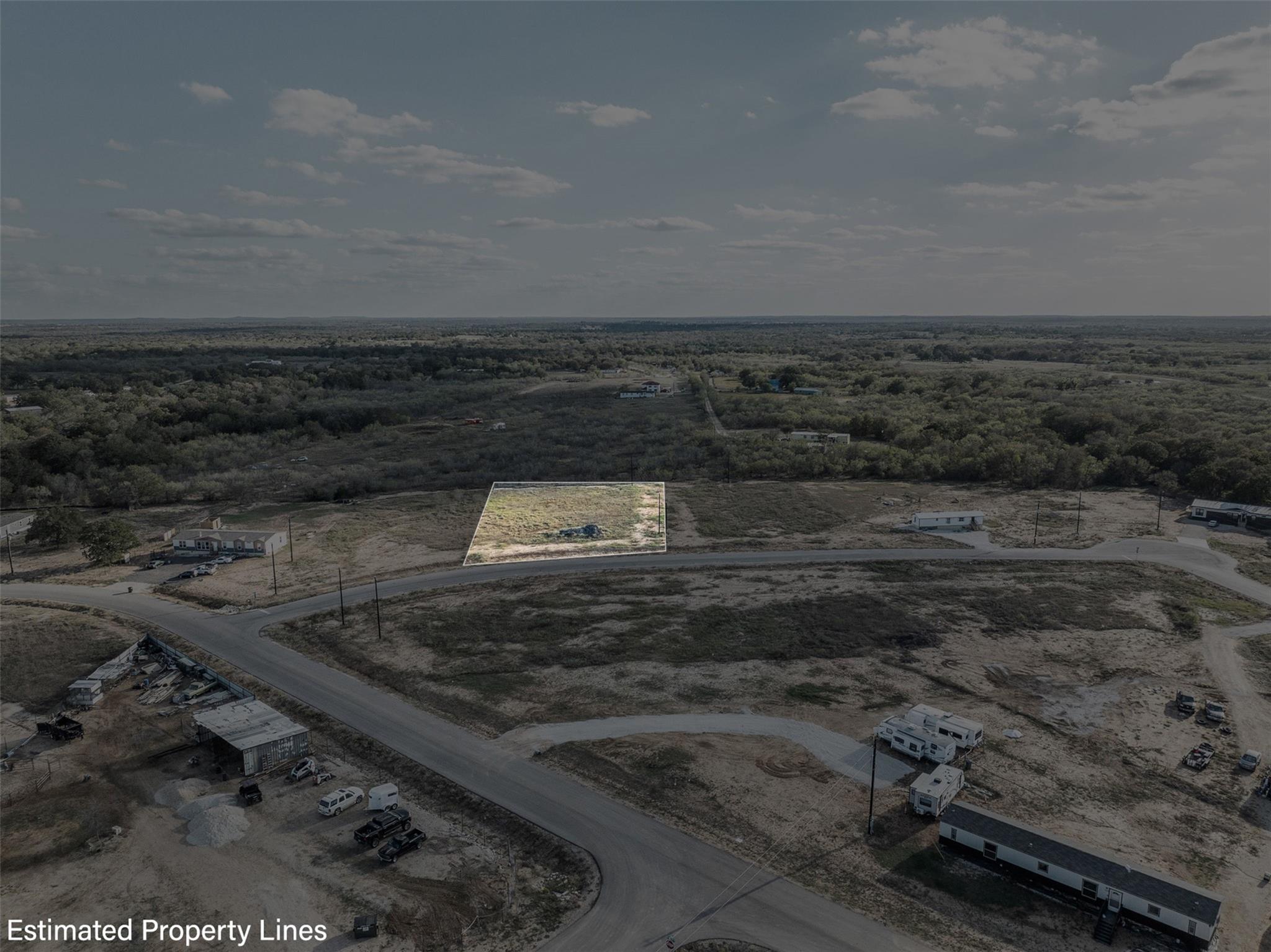 133 Sly St, Dale, TX 78616