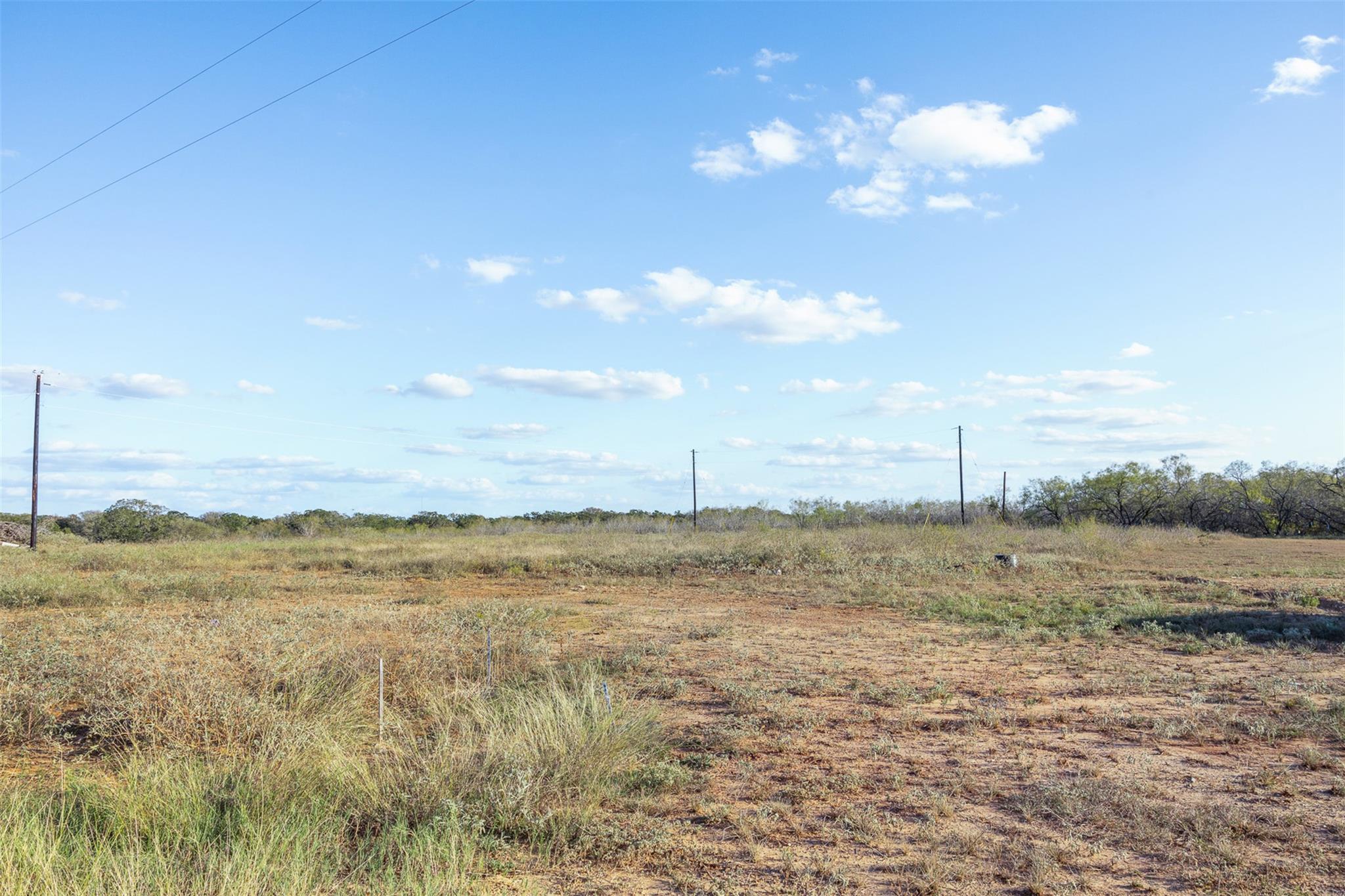 167 Sly St, Dale, TX 78616