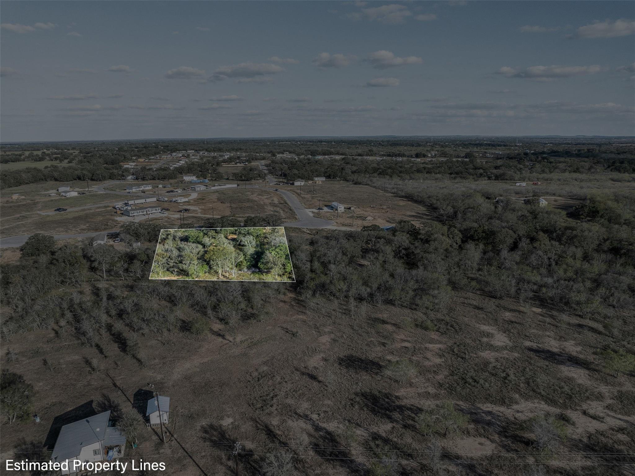 123 Grace Ln, Dale, TX 78616