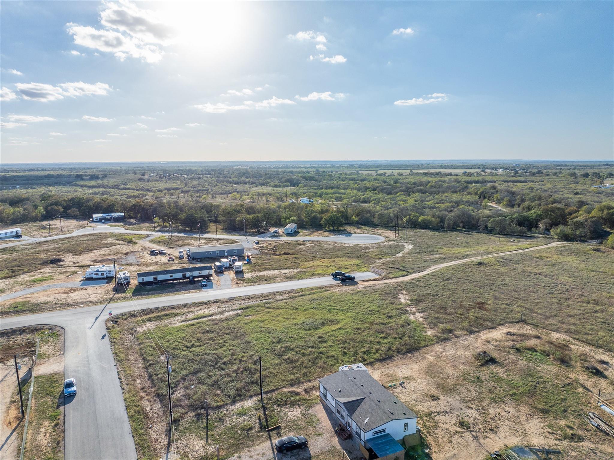 156 Grace Ln, Dale, TX 78616