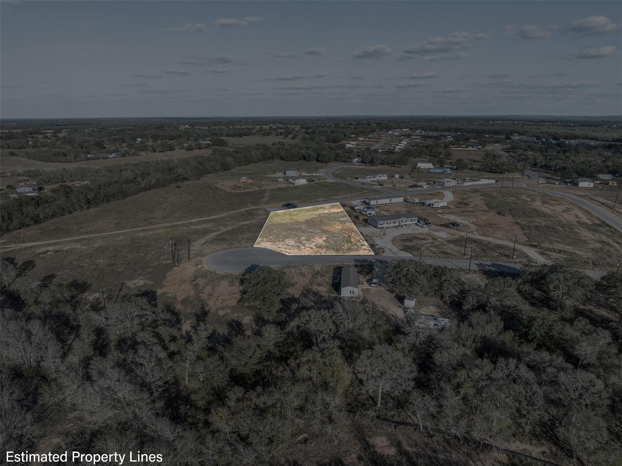 156 Grace Ln, Dale, TX 78616