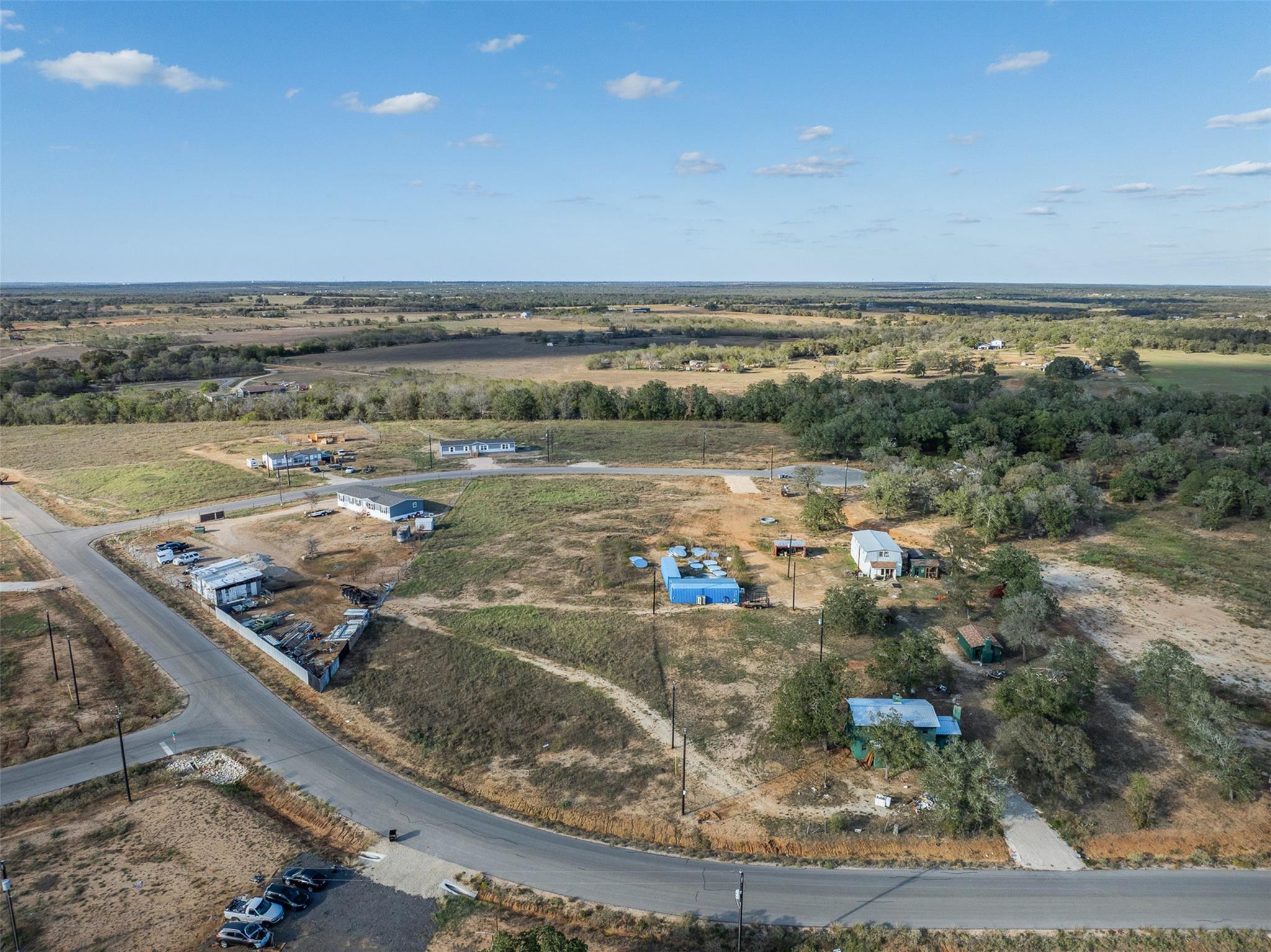 150 Azalea Cor, Dale, TX 78616