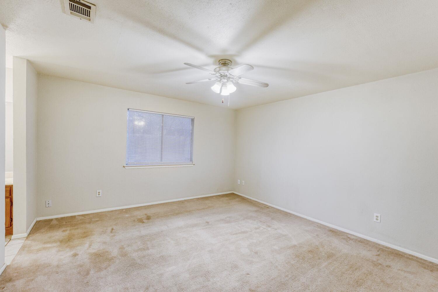 9100 Wagtail Dr, Austin, TX 78748