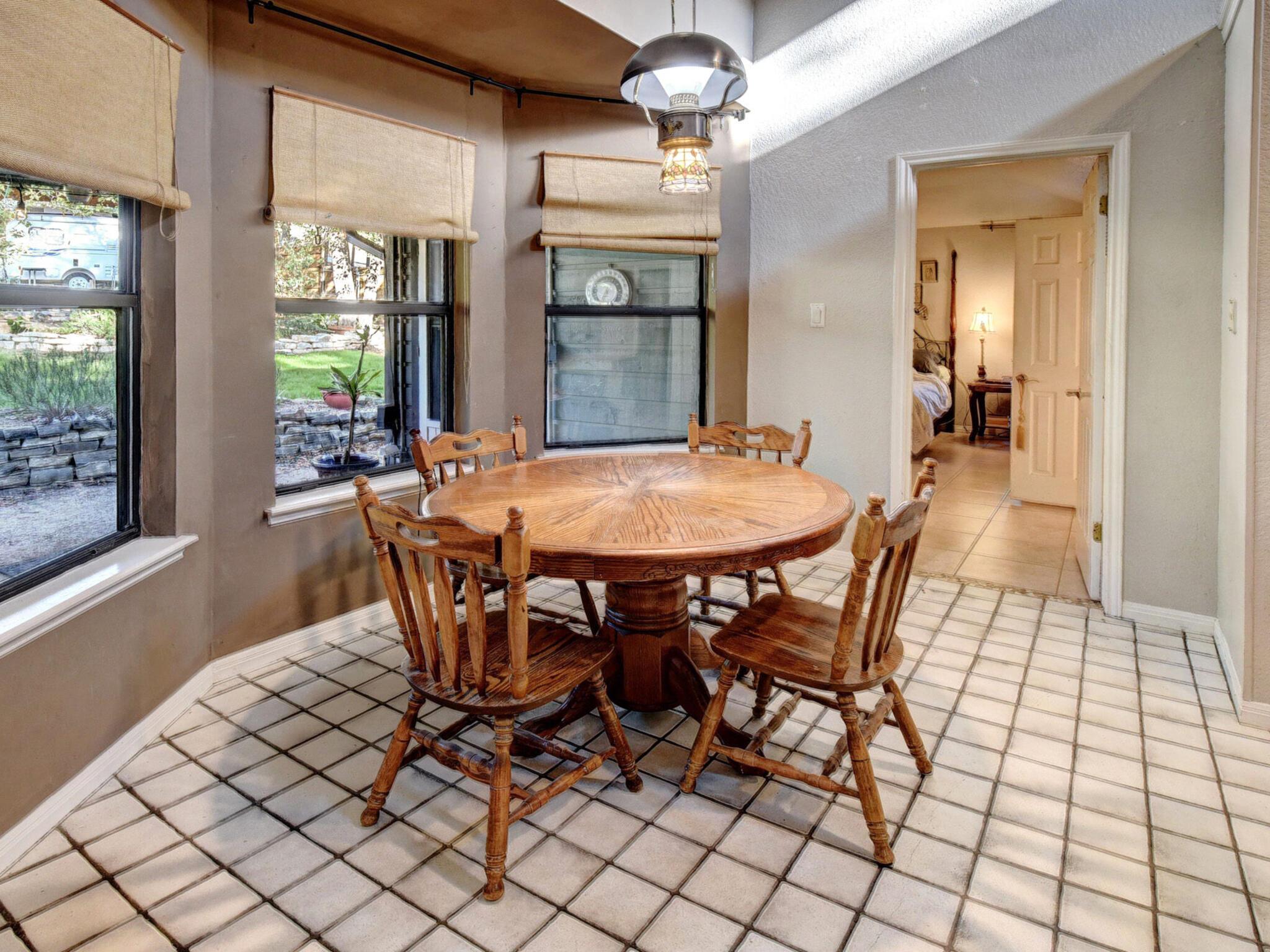 191 Mamalu Dr, Bastrop, TX 78602