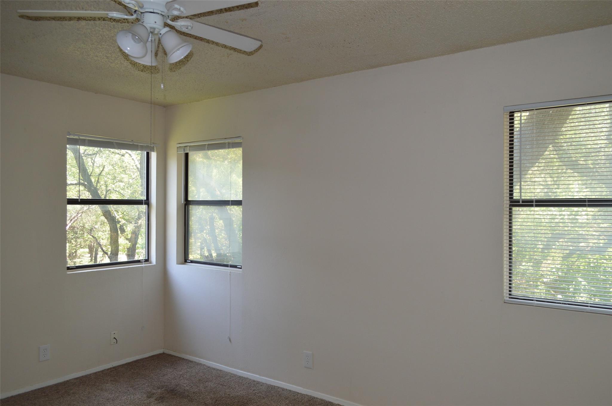 9023 Sawtooth Ln # A, Austin, TX 78729