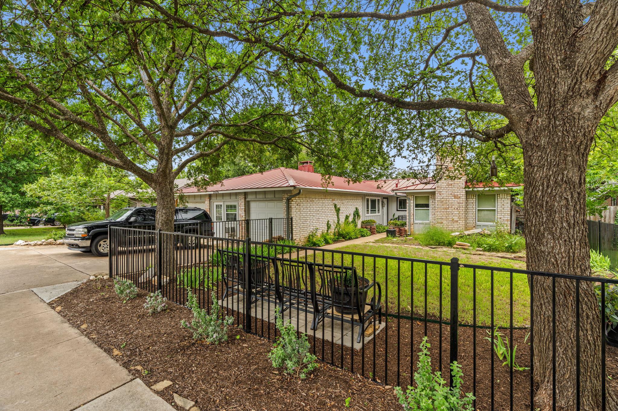 2406 Berkeley Ave # B, Austin, TX 78745