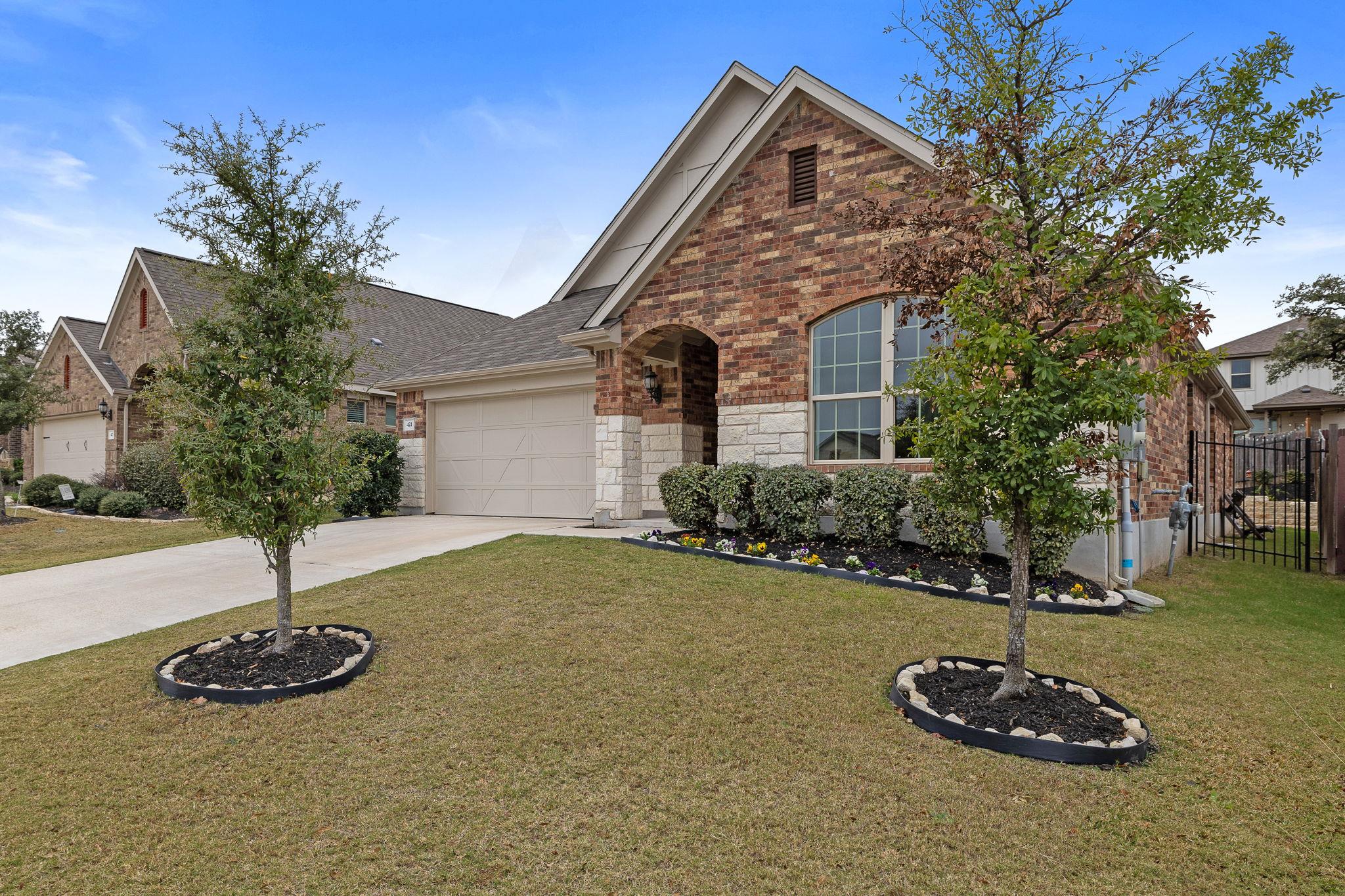 421 Red Matador Ln, Leander, TX 78641
