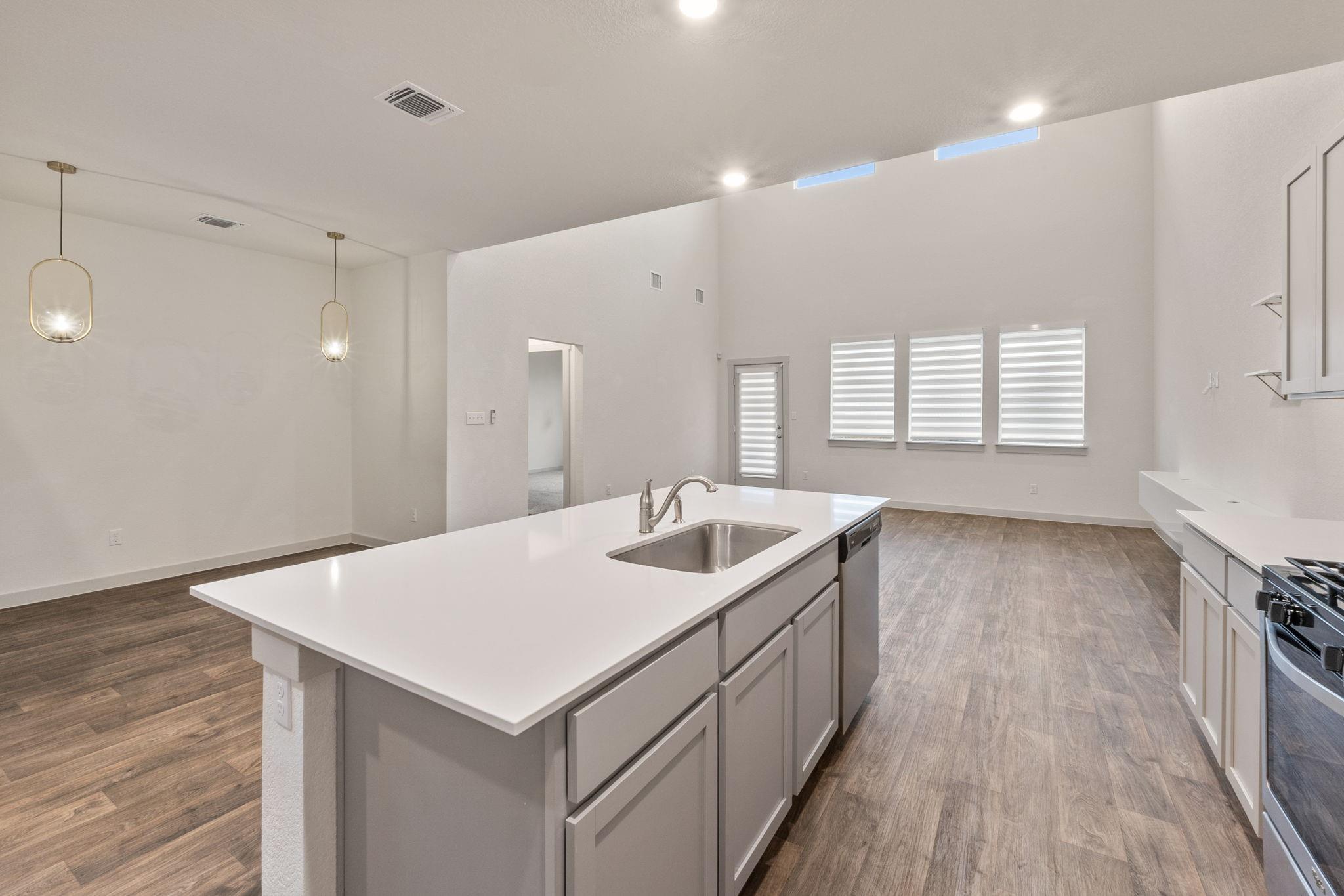 205 Lavaca River Ln, Hutto, TX 78634