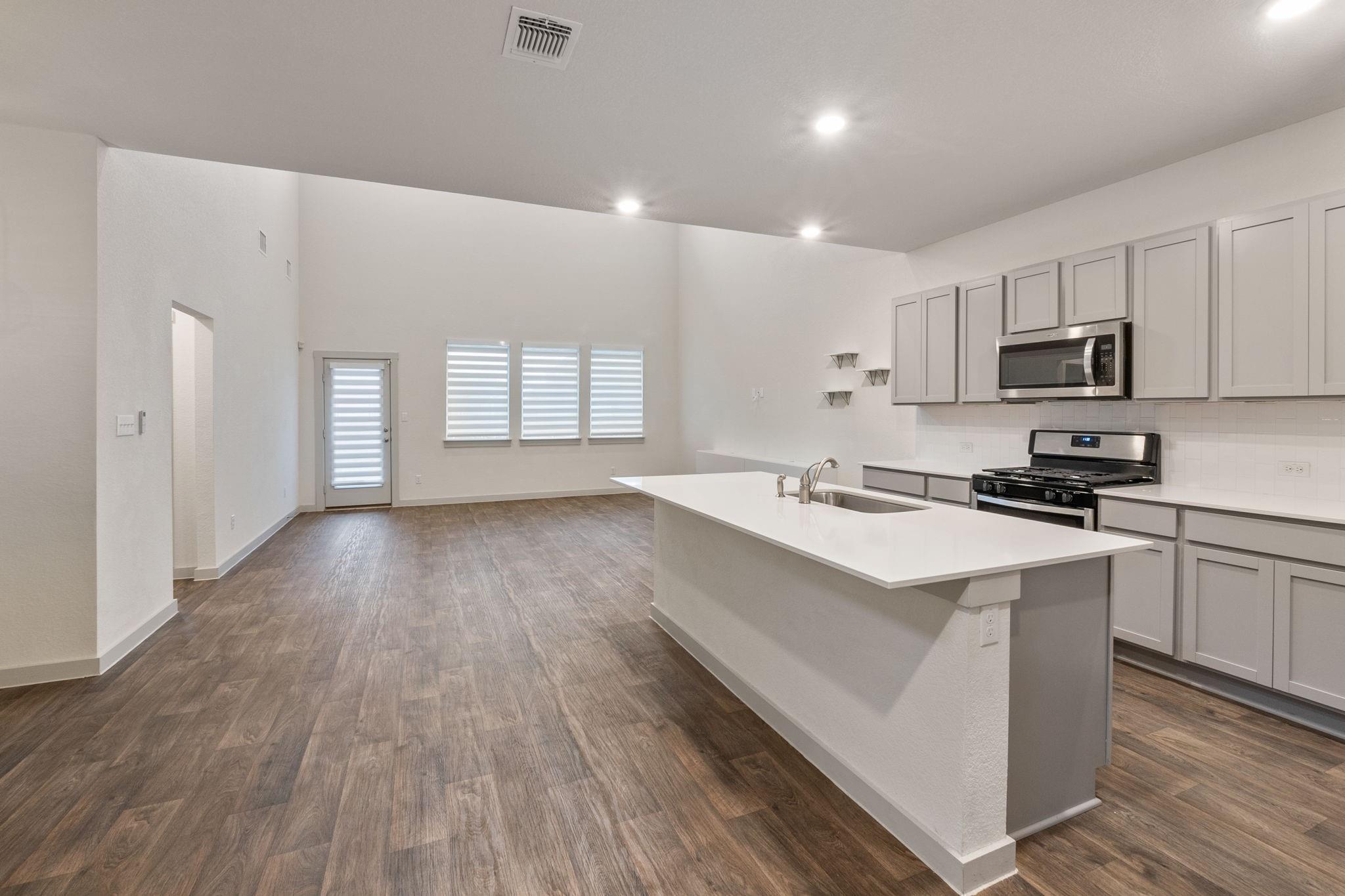 205 Lavaca River Ln, Hutto, TX 78634