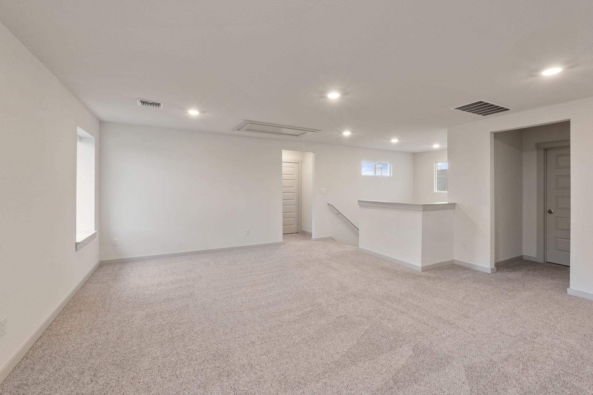 205 Lavaca River Ln, Hutto, TX 78634