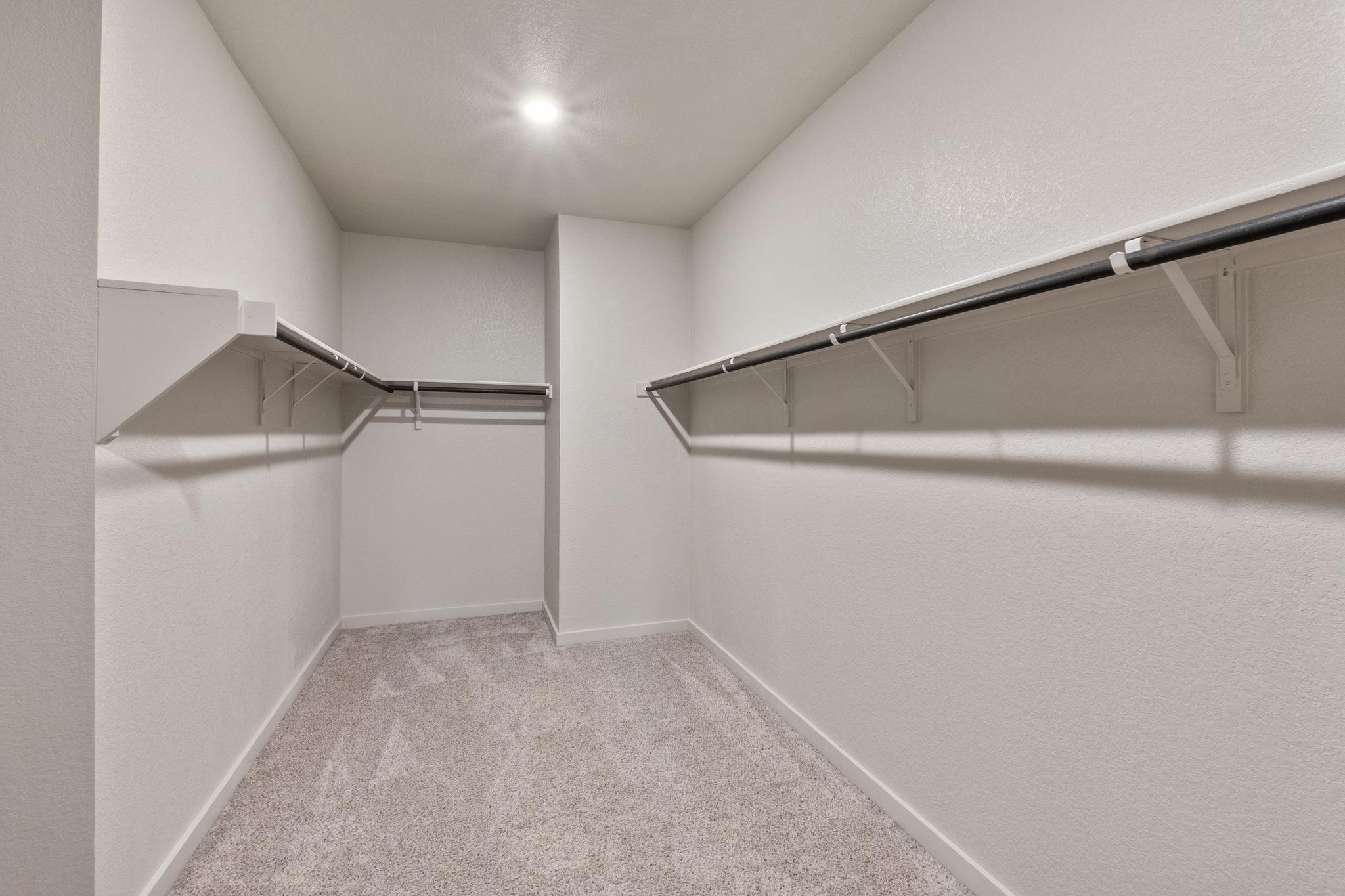 205 Lavaca River Ln, Hutto, TX 78634