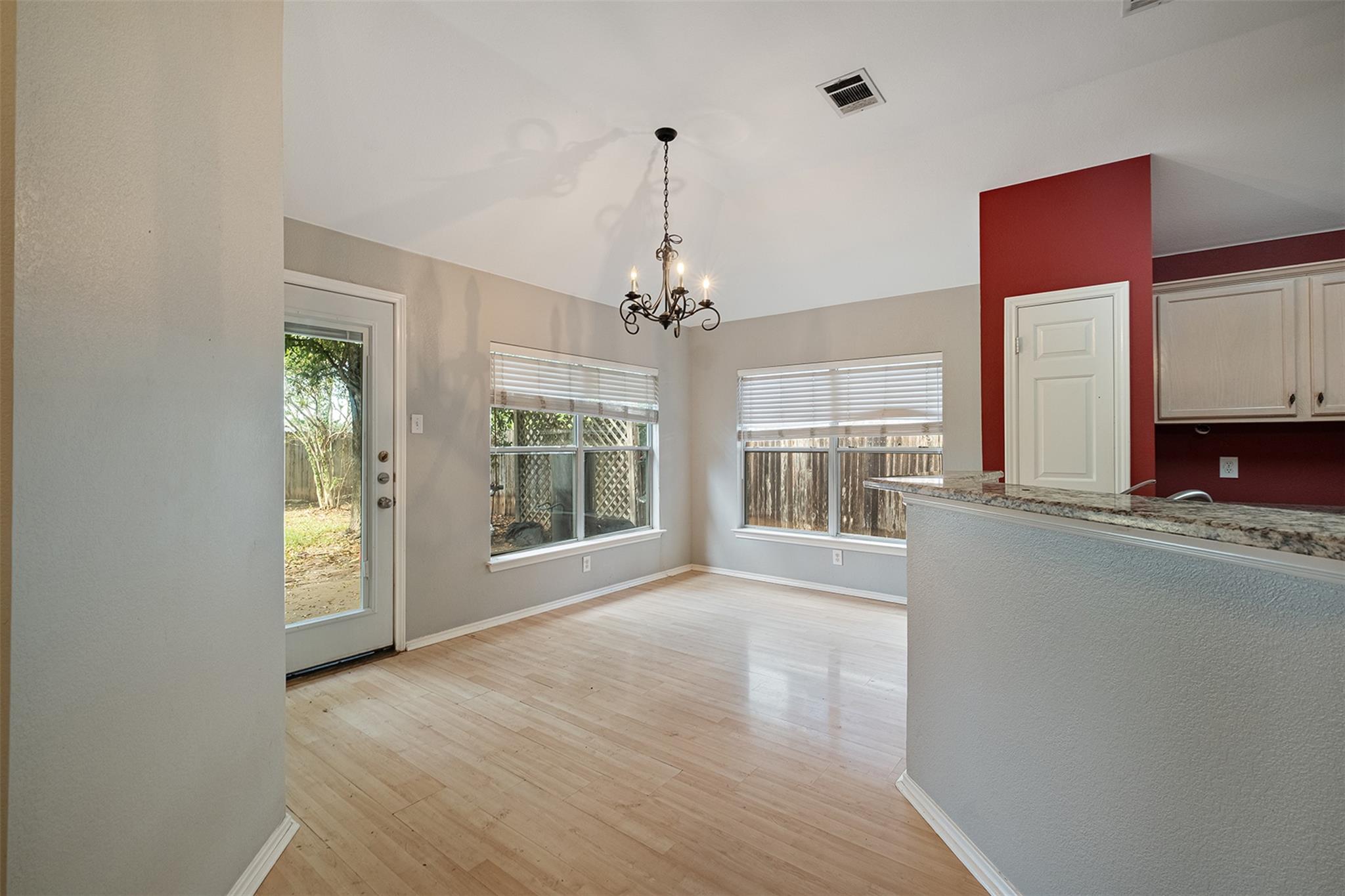 3012 Hill St, Round Rock, TX 78664