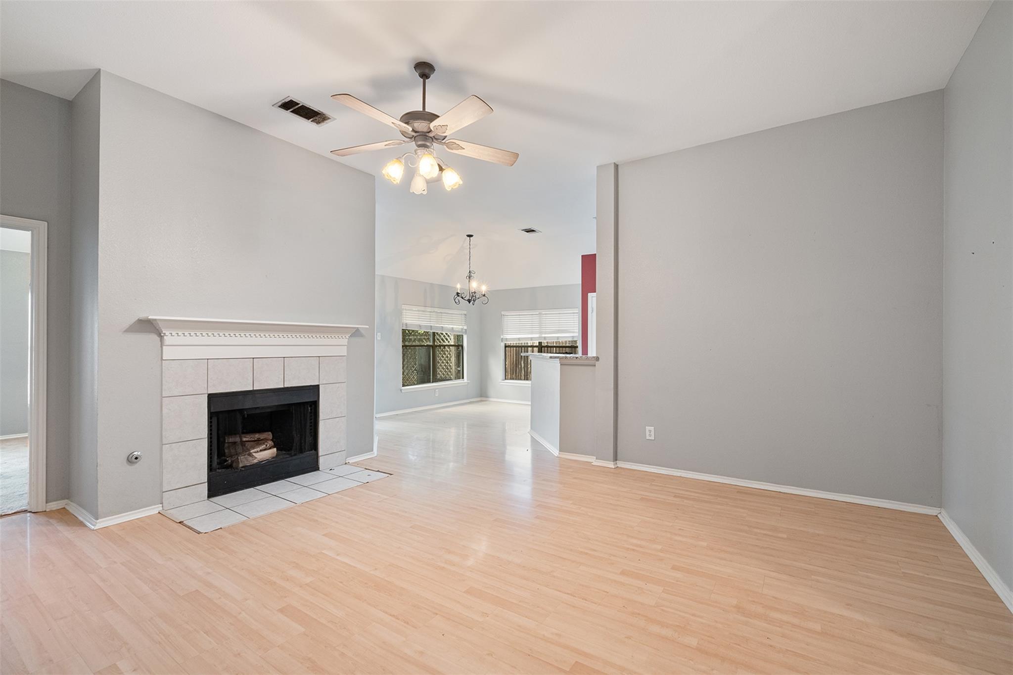 3012 Hill St, Round Rock, TX 78664