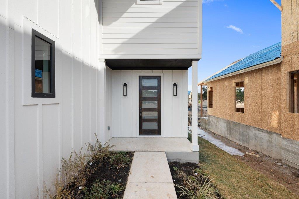 711 N Paleface Ranch Rd # 8, Spicewood, TX 78669