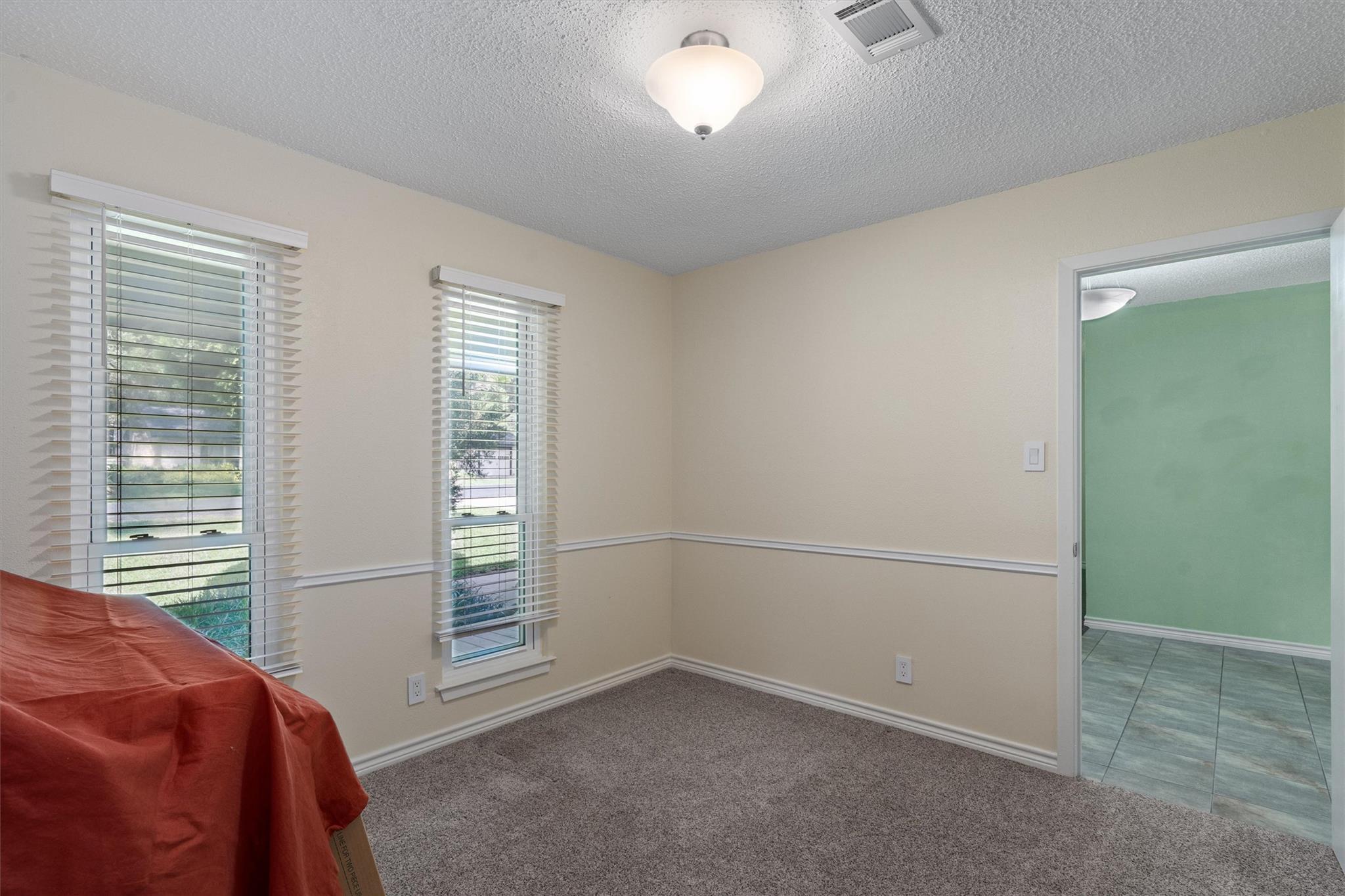 13215 Woodthorpe St, Austin, TX 78729