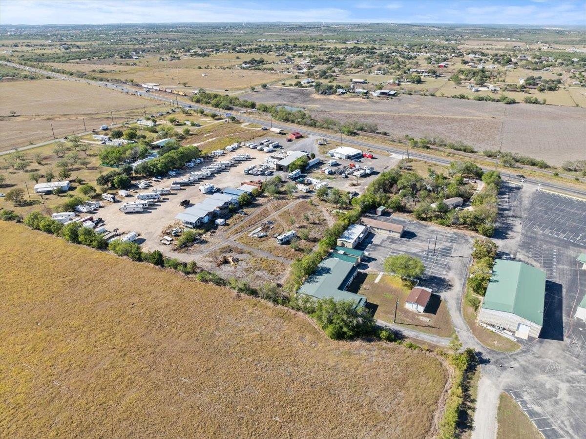 1163 OR 1145 FM 78, Marion, TX 78124