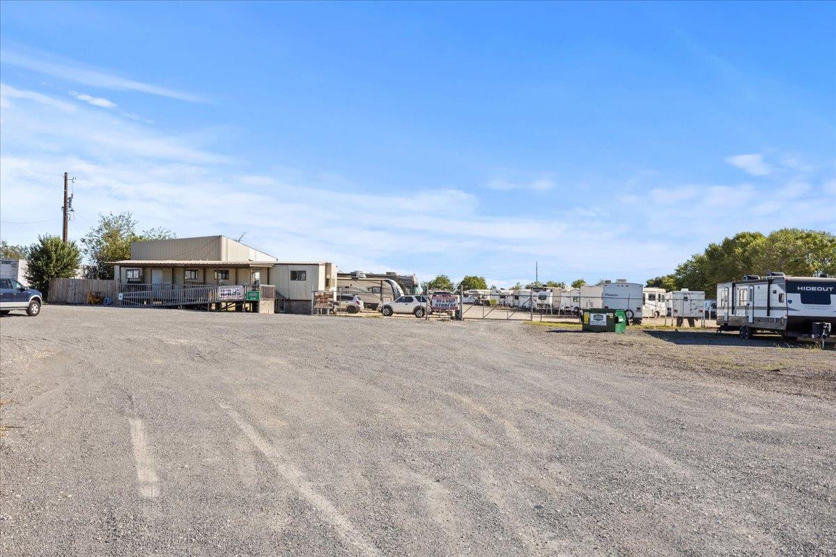 1163 OR 1145 FM 78, Marion, TX 78124