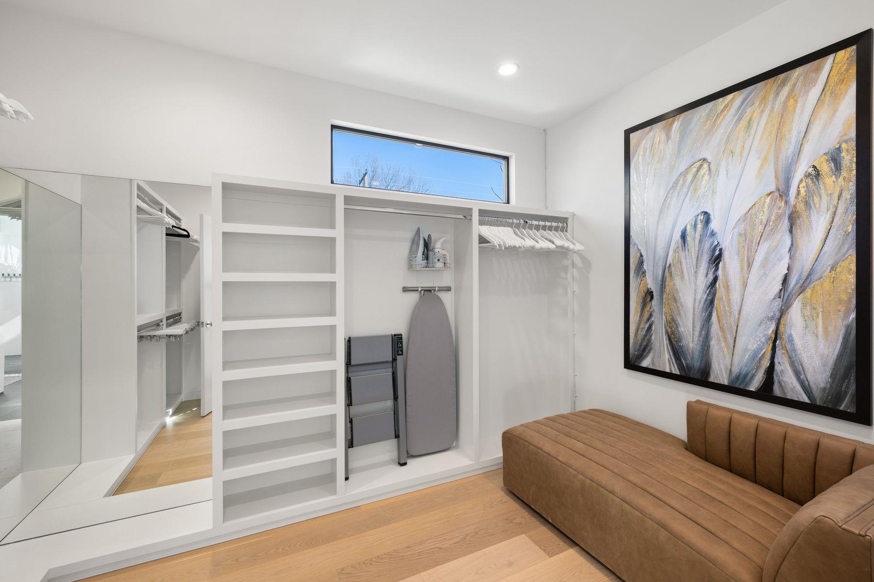 1304 Comal St, Austin, TX 78702