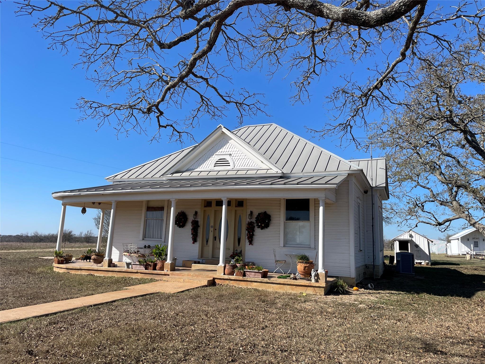 15657 Fm 86, Dale, TX 78616