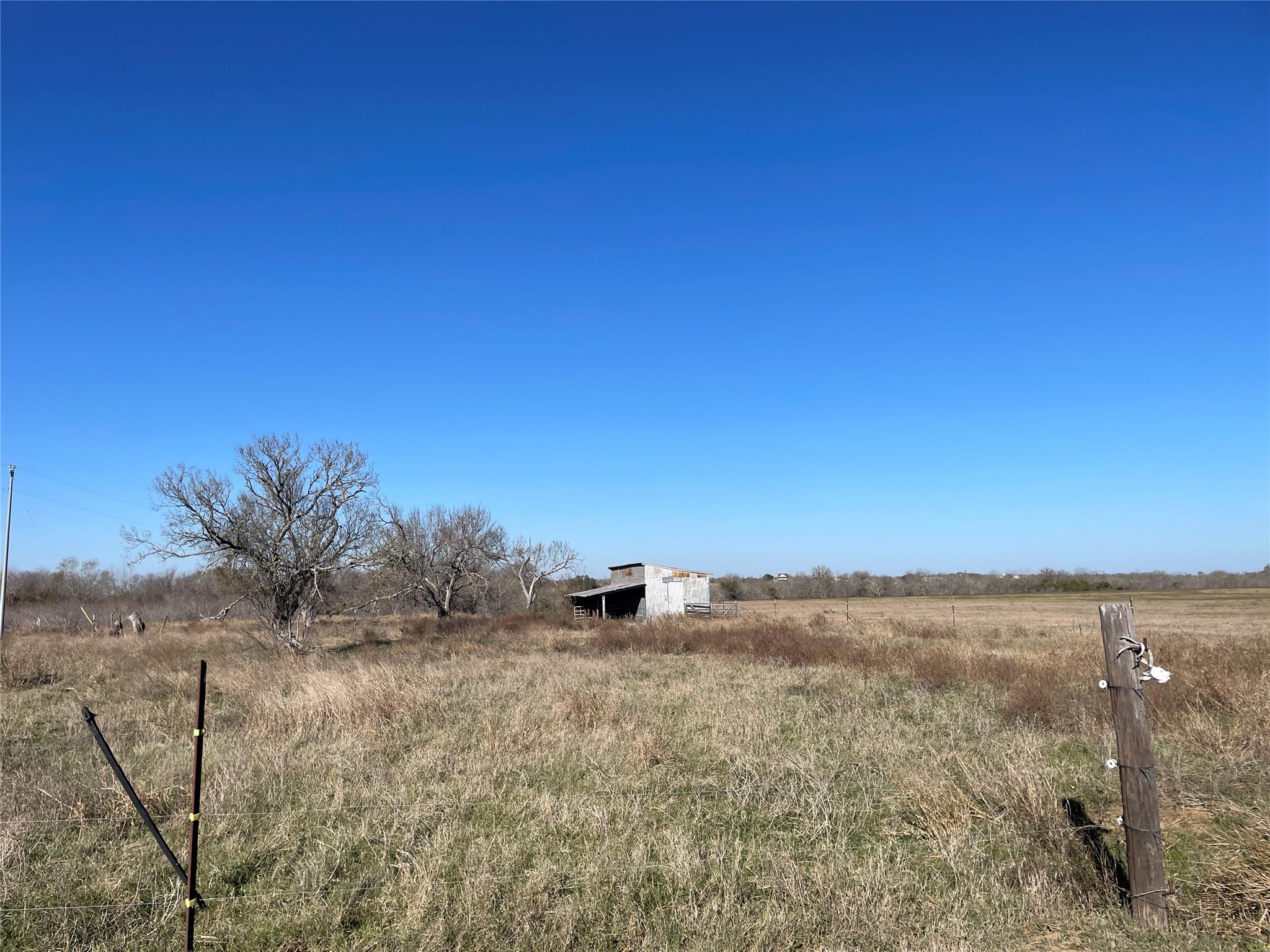 15657 Fm 86, Dale, TX 78616