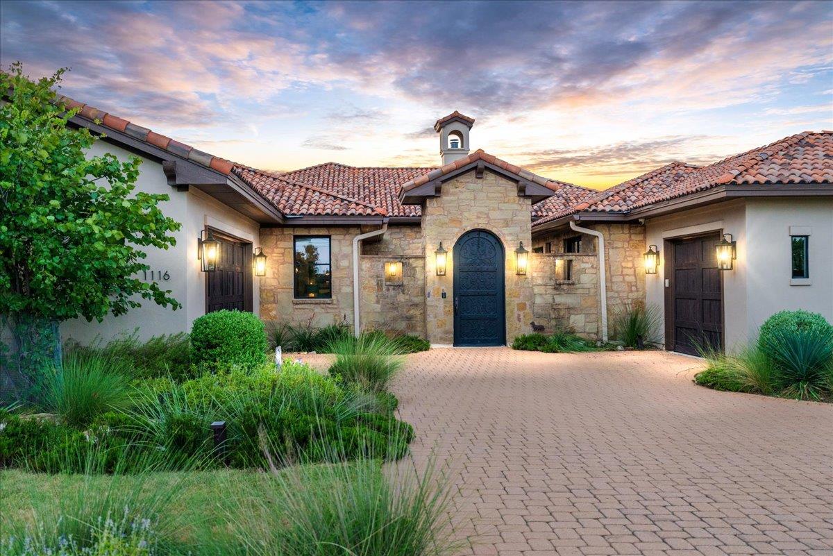 1116 Watercliffe Dr, Lago Vista, TX 78645