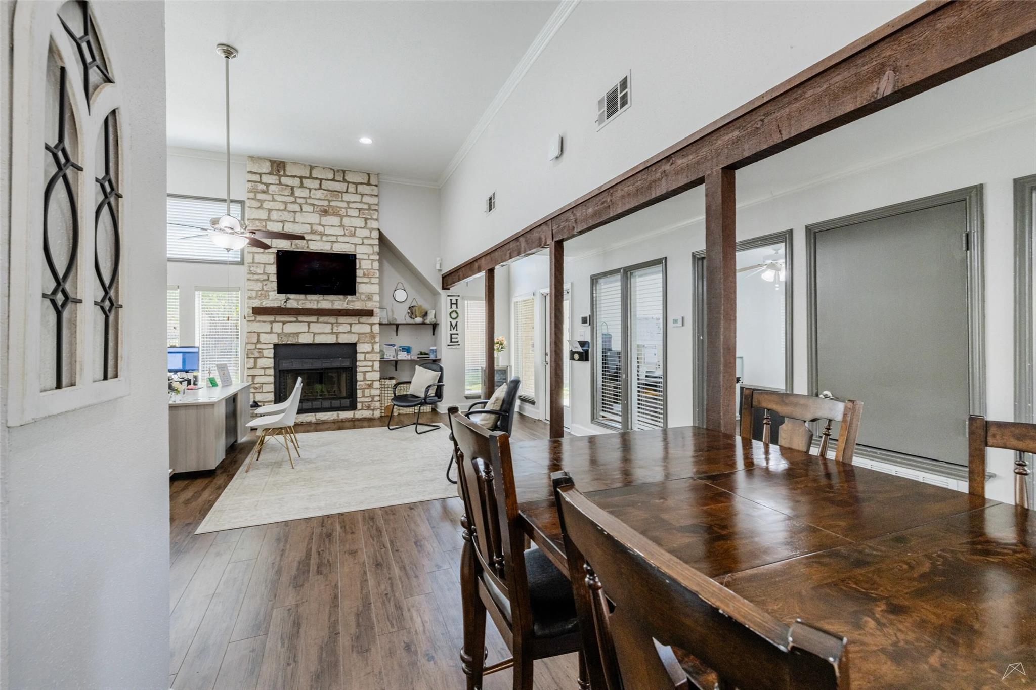 10401 N Lamar Blvd # M208, Austin, TX 78753