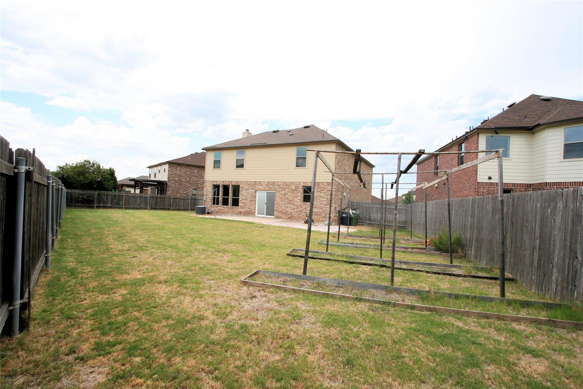 909 Lily Pad, Leander, TX 78641