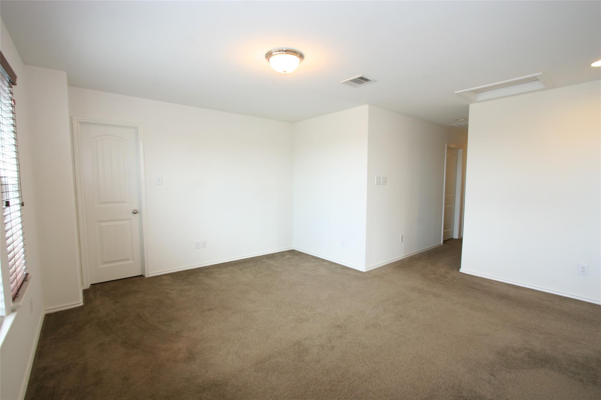 909 Lily Pad, Leander, TX 78641