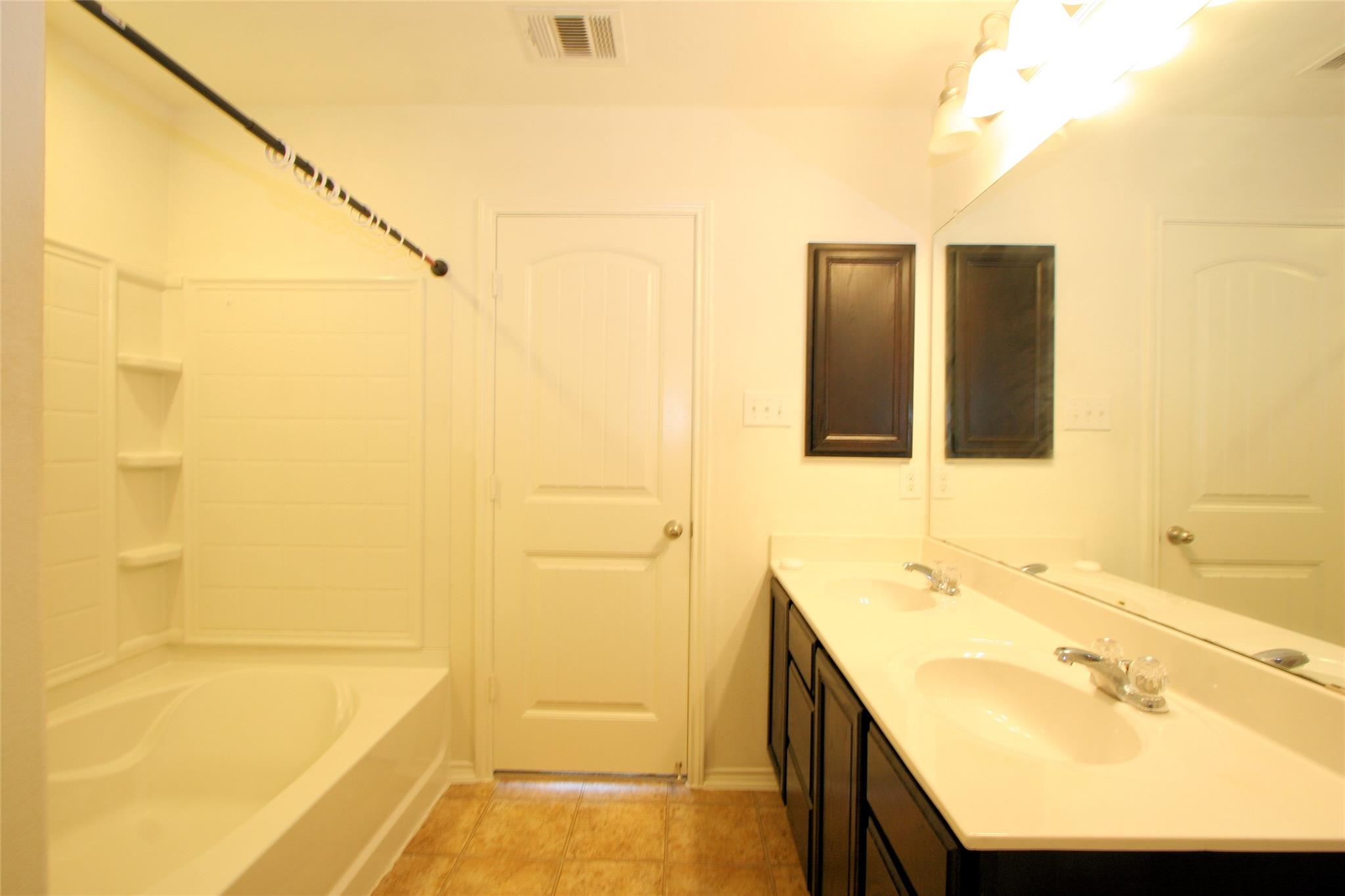 909 Lily Pad, Leander, TX 78641