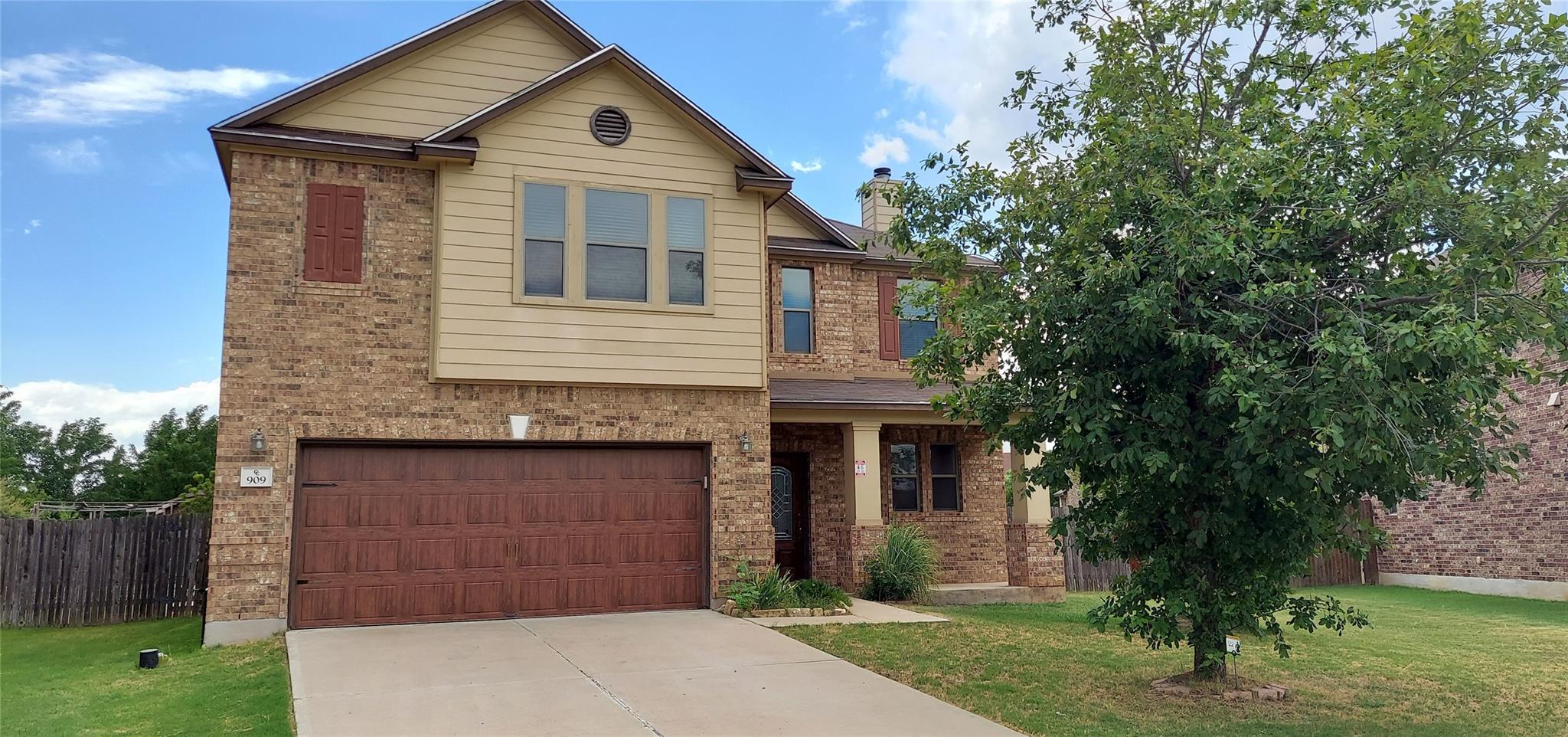 909 Lily Pad, Leander, TX 78641