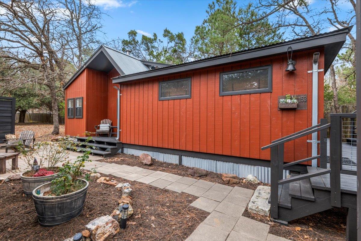 153 Old Wingo Pl, McDade, TX 78650